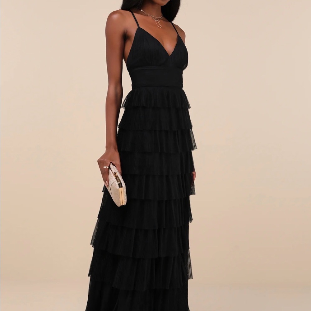Lulus - Radiant Event Black Mesh Tiered Pleated Backless Maxi Dress